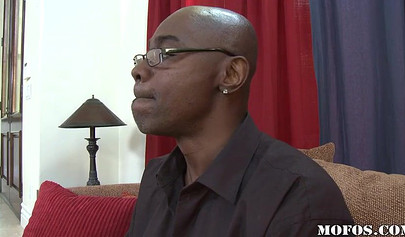 Realtor agent with a massive black schlong fucks a thick teen to make a sale