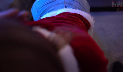 Beautiful teen Skylar Snow once again proves shes a queen of blowjobs