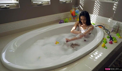 Big hairy guy manages to score an 18+ petite hottie