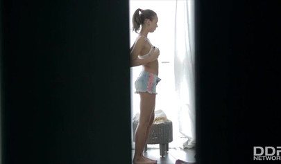 White teenie gets her pussy licked out after massage and then takes a big dick