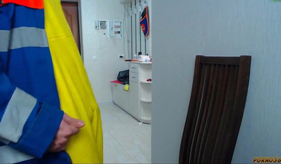 Young busty teen girl fucks like a slut on the webcam while people are watching