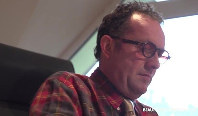 Old boss has hardcore sex with his young teenage employee and the bitch loves it