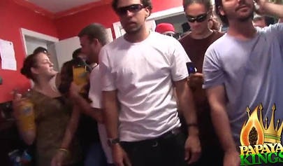 Two teens hardcore fucking in a nice student party and they enjoy the sensation