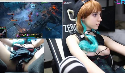Hot e-girl plays league of legends while she masturbates and shows her boobs
