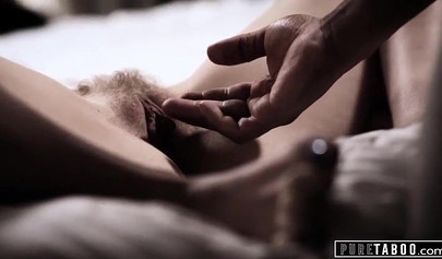 Blind teen blonde tricked by a fake doctor into getting her cunt creamed up