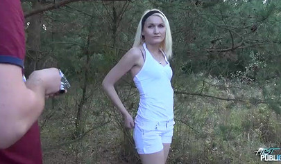 Petite teenage blonde slut has hardcore fucking session in forest with stepdad