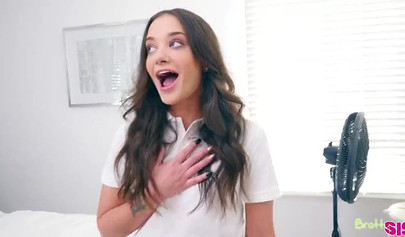 Bratty stepsister teen Gia Paige sucks a dick and fucks me and I love it all