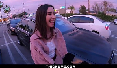 Hot vlogging teen babe flashes her asshole out there in public to everybody