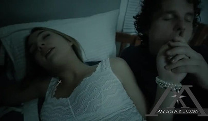 Stepsis watches porn with brother before bro fucks her insides and fills them up