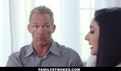 Stepdad takes his teenage slutty daughters virginity in a nice hot porn video