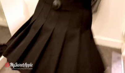 Hot teenage couple has sex in a shop fitting room just for the thrill of it