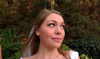 Bride organizes a lesbian orgy with her bridesmaids rather than with her hubby