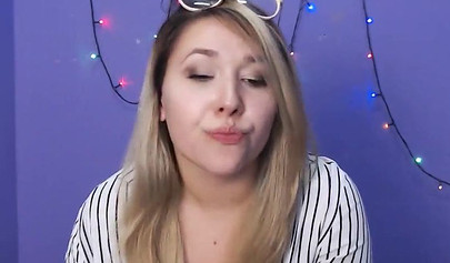 Cute young nubile Milly Ice fingers herself and fondles her tits on a web cam