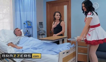 Jasmine Jae teen sucks the coma out of a guy and makes him totally feel better