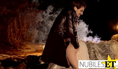 A young sexy teen girl has sex in a Game-of-thrones-like show and is cumming