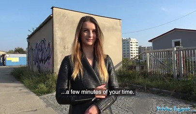 Guy tricked and fucked hot girl in public