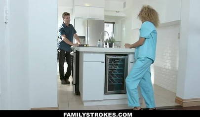 Ebony teen Xianna Hill fucks her new white stepbrother