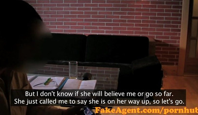 Amateur brunette Silvie Deluxe gets screwed on casting