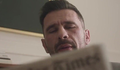 Stepdad couldn't ignore brunette babe's seduction