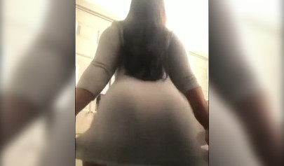 Twerk compilation with big black and white butts