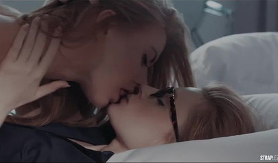 Lesbians in pantyhose Maria Pie and Patricia Parisch playing with strapon