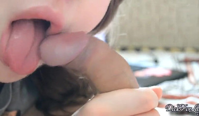 Erotic and close up blowjob by hot babe