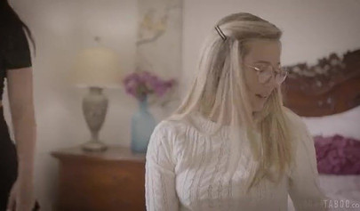 Carolina Sweets and Whitney Wright make threesome with Lucas Frost