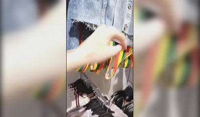 Hot babes having sex in shopping mall