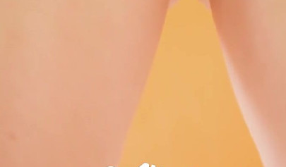 Brunette slut Aidra Fox gets her slimy pussy fucked in the gym