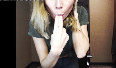 Beautiful teen big hot big ass went wild on webcam