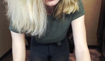 Beautiful teen big hot big ass went wild on webcam