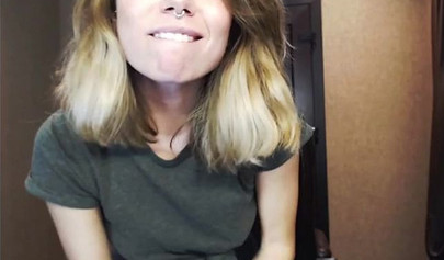 Beautiful teen big hot big ass went wild on webcam