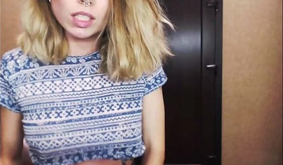 Adorable webcam model feels so horny