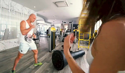 Russian babe Mia Bandini fucks in the gym bathroom