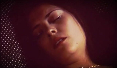 Classic babe is a new slut in the neighborhood