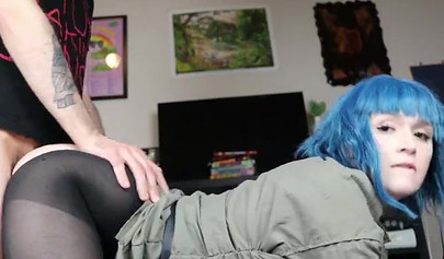 Amateur slut Ivy Aura gets creampied after POV blowjob