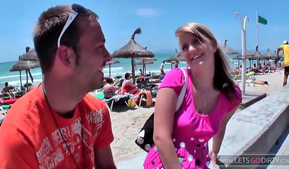 Guy picked up sexy blonde at the beach and fucked her hard