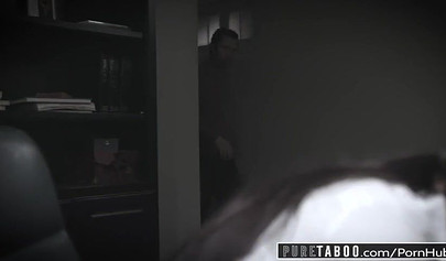 Latin schoolgirl Alina Lopez fucks with her teacher