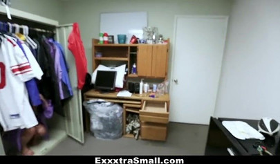 Horny teen Zoe Bloom fucks her best friend from college