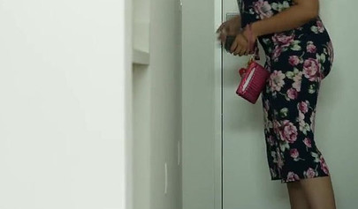 Blonde bbw with big ass strips and rides dick with pleasure