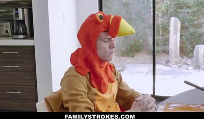 Nasty foursome with horny mom Brooklyn Chase and teen Rosalyn Sphinx at the feast table