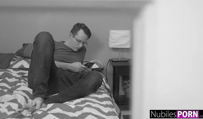 Lexi Lore pleasures Justin Hunt in this hardcore banging