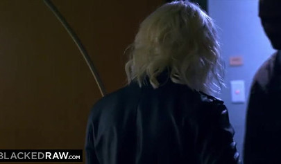 Blonde slut dreams about bbc penetrating her twat