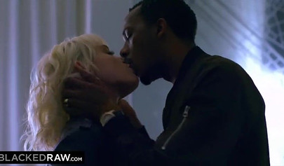 Blonde slut dreams about bbc penetrating her twat