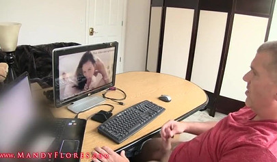 Brunette Mandy Flores satisfy her horny boss after lovely pussy licking