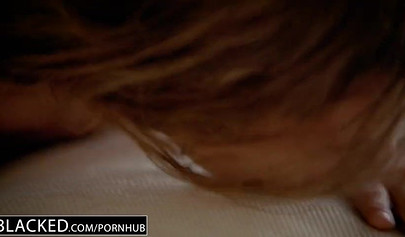 Brunette Samantha Hayes takes that bbc from horny Rob Piper