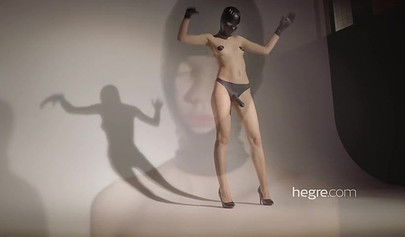 Petite Ariel strips and poses for photo shoot with her friend