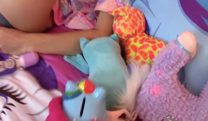 Petite Daizha Morgann fucked doggy style after nasty masturbation