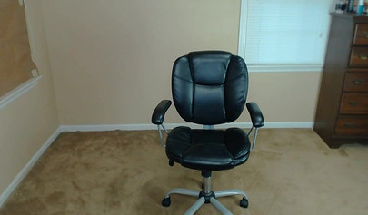 Webcam brunette showing her beautiful natural tits