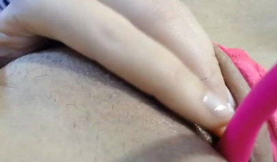 Beautiful webcam model plays with her pussy